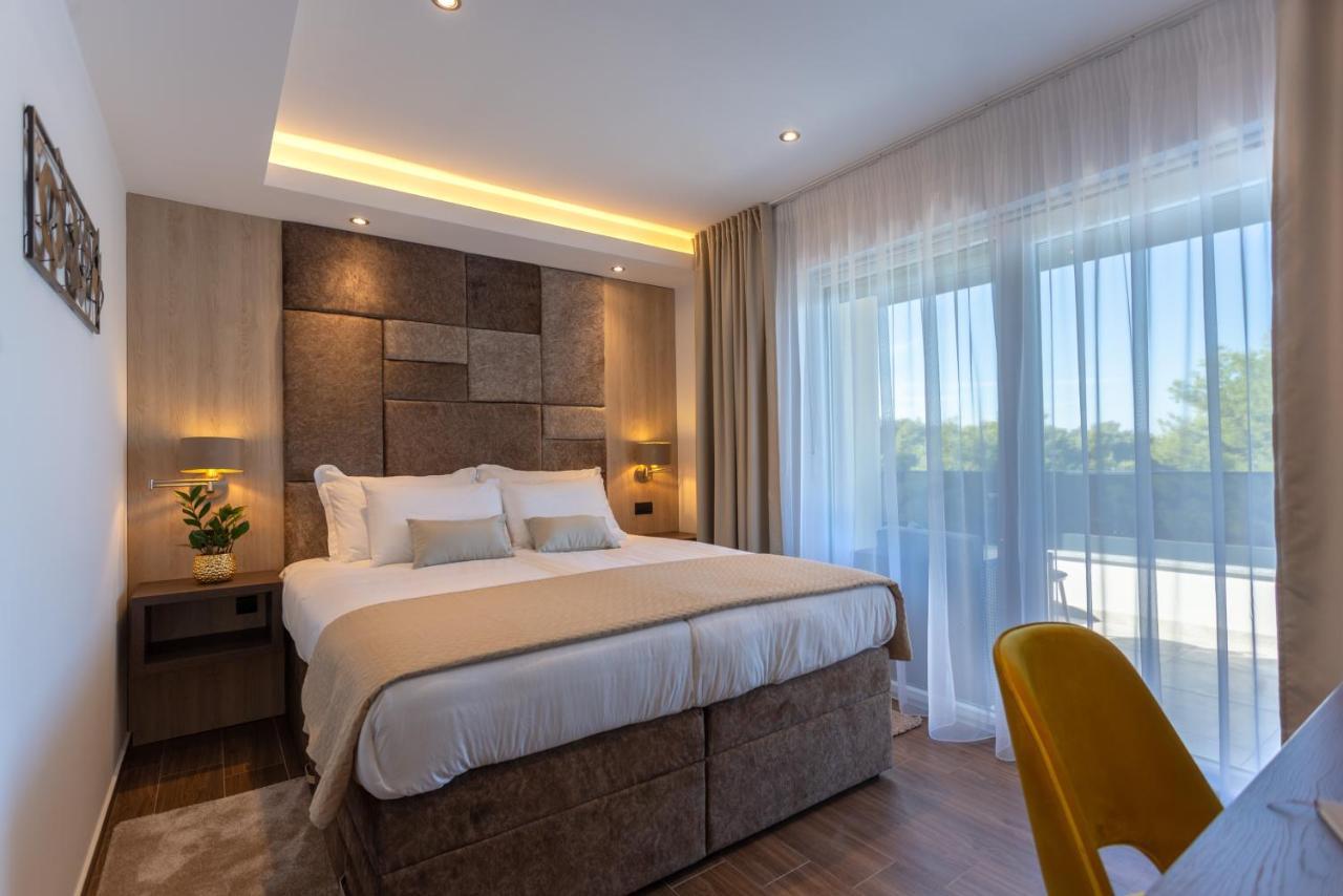 Villa Fortis B&B Trogir Eksteriør billede