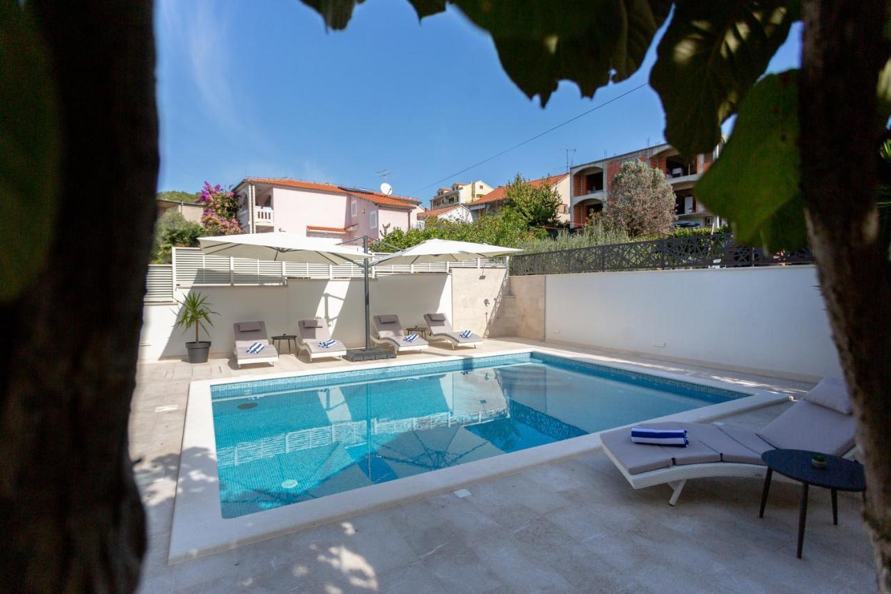 Villa Fortis B&B Trogir Eksteriør billede