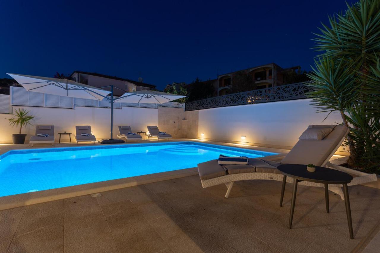 Villa Fortis B&B Trogir Eksteriør billede