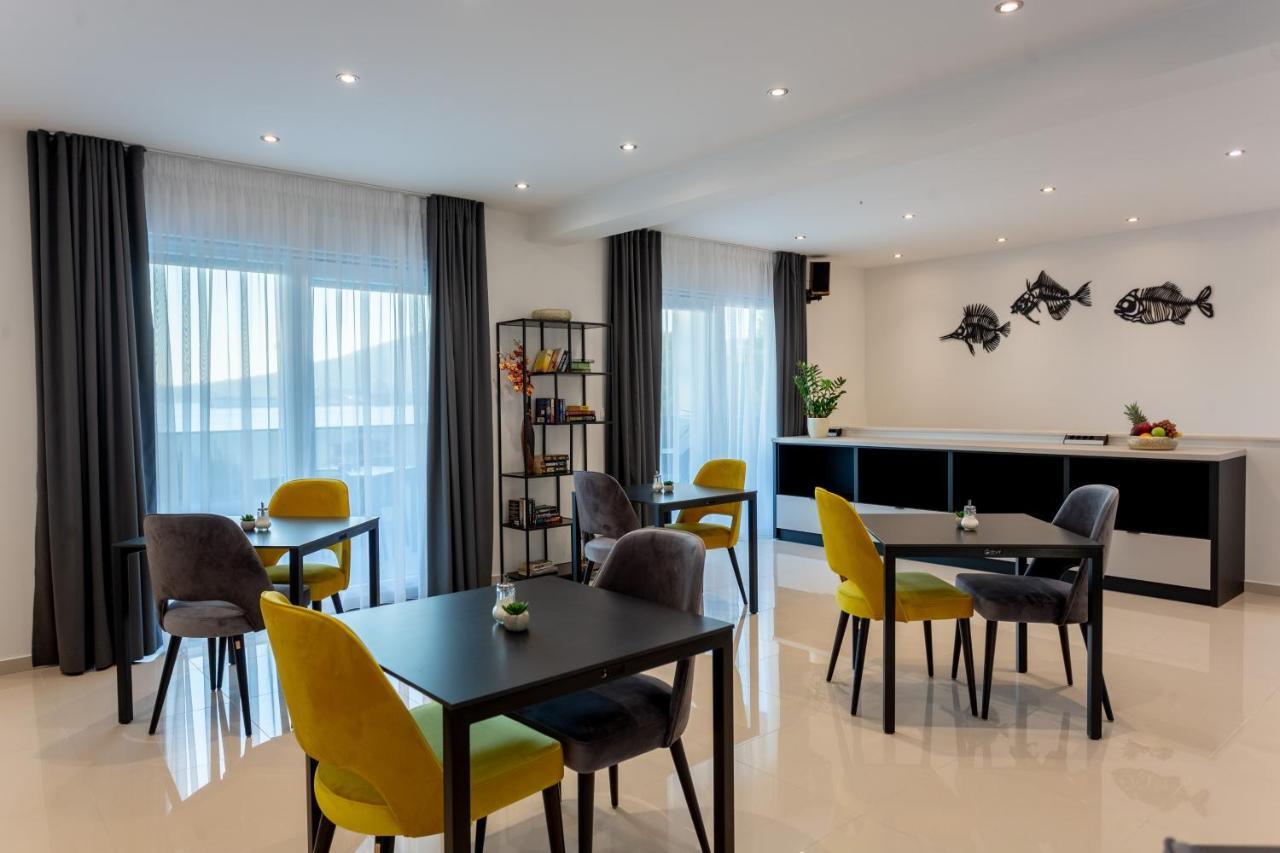 Villa Fortis B&B Trogir Eksteriør billede