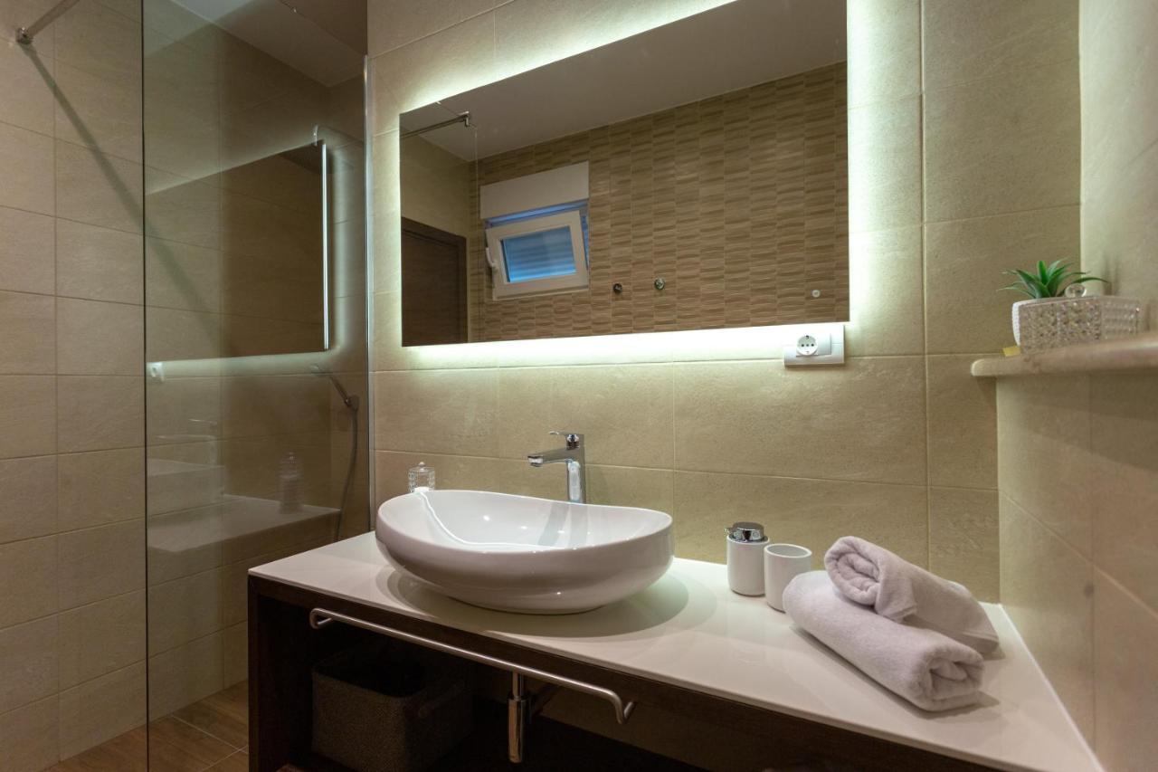 Villa Fortis B&B Trogir Eksteriør billede
