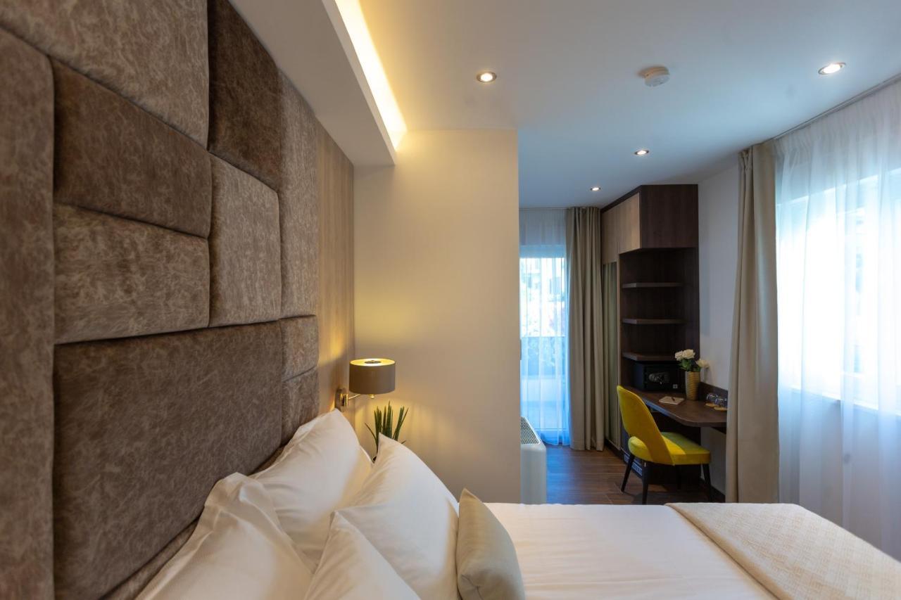 Villa Fortis B&B Trogir Eksteriør billede