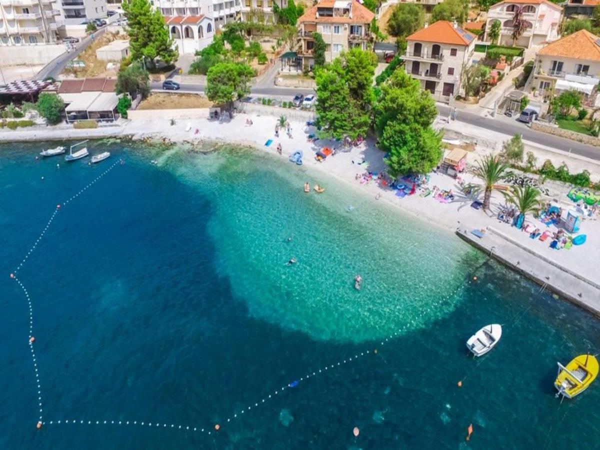 Villa Fortis B&B Trogir Eksteriør billede
